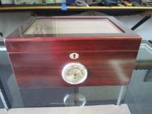 Wood Humidor with Glass Lid