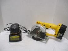 DeWalt DW936 Trim Saw with Batteries and Charger