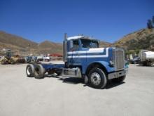 Freightliner T/A Cab & Chassis,