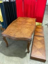 Vintage European Design Large Burled Veneer Oak Expanding Dining Table w/ 2 Leaves. See pics.