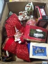 BL- Assorted Christmas Ornaments, Decor