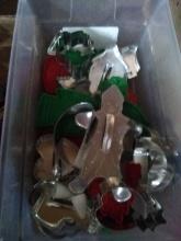 BL- Assorted Plastic & Metal Cookie Cutters