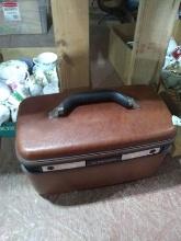 BL- Samsonite Hard Shell Travel Case