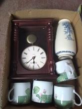 BL- Decorative Clock, Vase, 4 Mugs