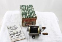 Pflueger Skilkast No. 1953 Fishing Reel in Box