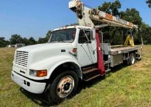 1999 International 4700 Boom Truck