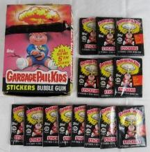 Vintage 1986 Topps Garbage Pail Kids Series 5 Lot (14) Sealed Wax Packs, in Orig Display Box