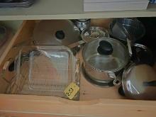 Kitchen Pots, Pans & Supplies