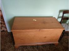 Dovetail Pine Blanket Box