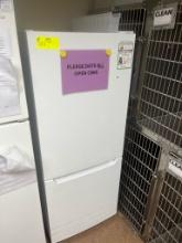 Refrigerator- Insignia Bottom Freezer