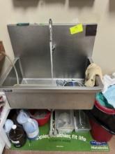 Stainless Steel Single Bay Sink