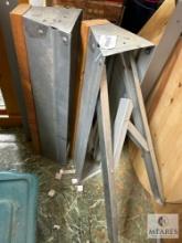 EBCO Metal Saw Horse Stands