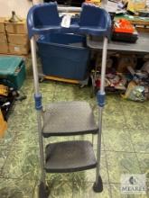 Cosco 4-foot Step Ladder