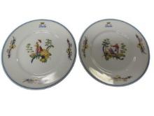 Fatia Italia Porcelain Plates with Artistic Design Featuring People and Flowers.