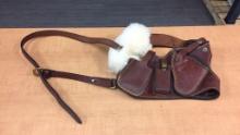 RIGHT HAND SHOULDER HOLSTER.