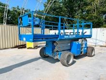 GENIE GS3390 SCISSOR LIFT SN:46010 4x4, powered by Deutz diesel engine, equipped with 33ft. Platform