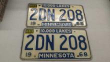 1968 MINNESOTA LICENSE PLATES PAIR 2DN208 WITH 1970 TABS