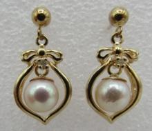 14K GOLD DIAMOND & 7MM CULTURED PEARL EARRINGS