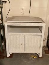 Vintage Wicker TV Stand with Swivel Top