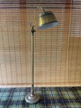 Metal Stand Floor Lamp