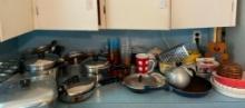 Kitchen Cabinet Contents Lot