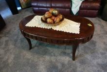 MAHOGANY COFFEE TABLE WITH INLAY AND WOODEN BOWL AND DECORATIVE BALLS