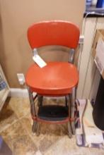 COSCO KITCHEN STEP STOOL