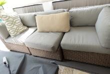 3 PC SECTIONAL SOFA WITH END TABLE