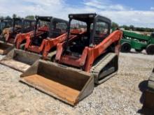 KUBOTA SVL75-2 SKID STEER