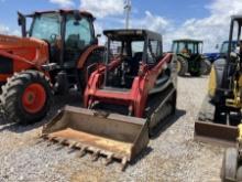 TAKEUCHI TL8 SKID STEER