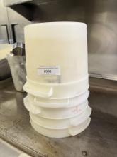 Polycarbonate Food Storage Containers