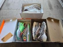 (3) Pairs of Nikes