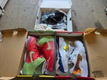 (3) Pairs of Nikes