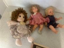 3 small vintage dolls