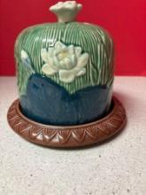 Majolica covered cheese dome