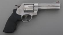 SMITH & WESSON MODEL 629-5 44 MAG CALIBER REVOLVER