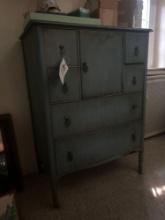 beautiful Victorian chest of drawers