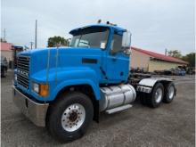 2006 Mack CH600 Day Cab