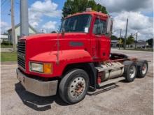 2000 Mack CH613 Day Cab