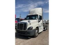 2019 Freightliner CA125DC