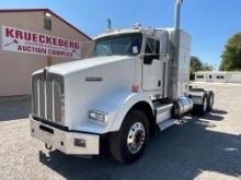 2015 Kenworth T800 Sleeper