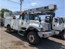 2005 International 7300 Bucket Truck