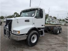 2013 Volvo VHD64T