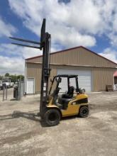 Cat P6000 Forklift