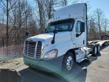 Offsite 2016 Freightliner CA125 Day Cab