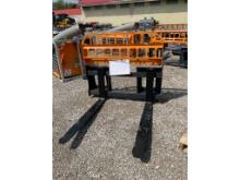 LandHonor 42" Skid Steer Pallet Fork