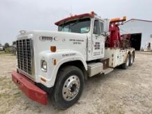 1978 International F-4370 Wrecker