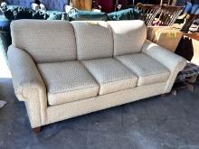 THOMASVILLE 76" FOOTED SOFA