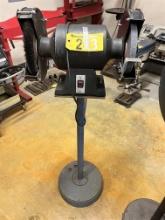 PEDESTAL BENCH GRINDER/BUFFER