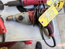 MILWAUKEE 1/2" HAMMER DRILL